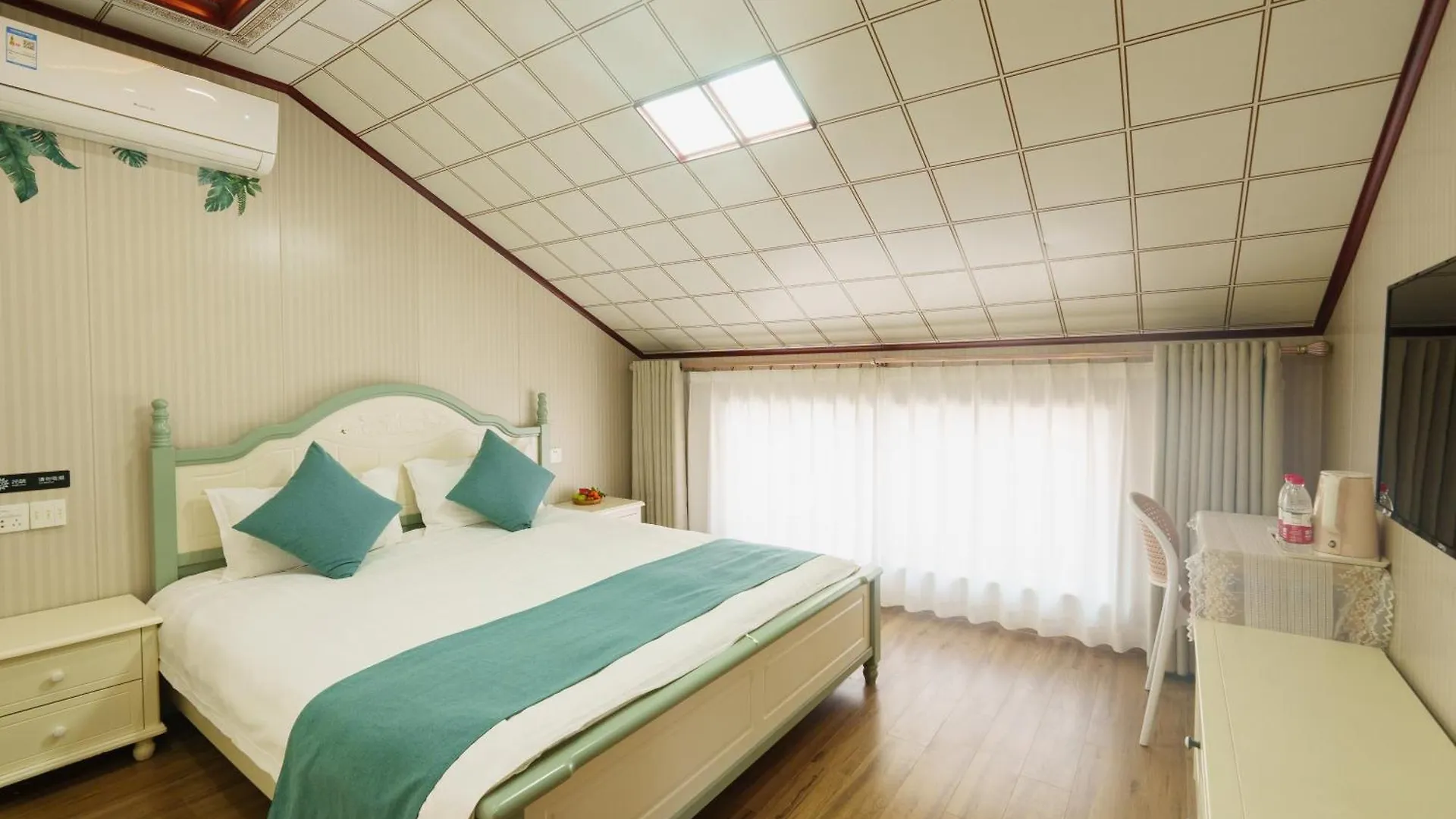 Floral Yilanxuan Zhouzhuang Hotel Σουτσόου